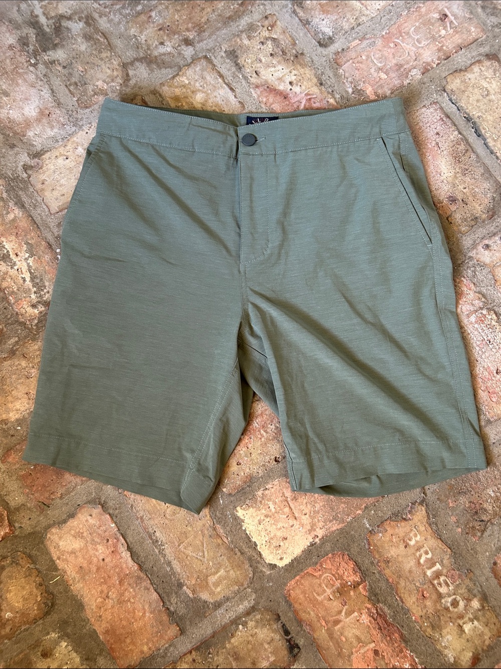 Faherty All Day Short (9”)